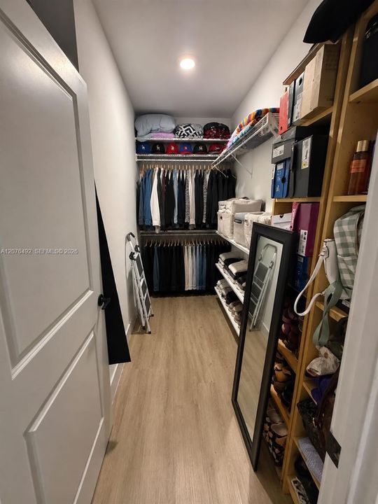 En Renta: $3,650 (5 camas, 3 baños, 1810 Pies cuadrados)