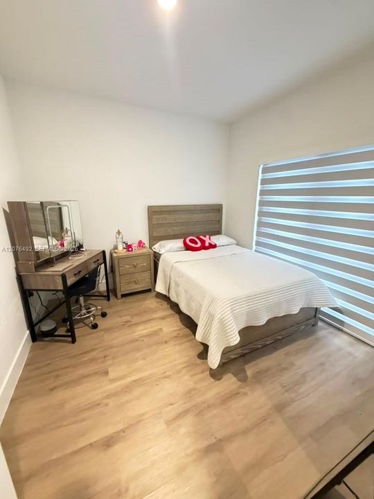 En Renta: $3,650 (5 camas, 3 baños, 1810 Pies cuadrados)
