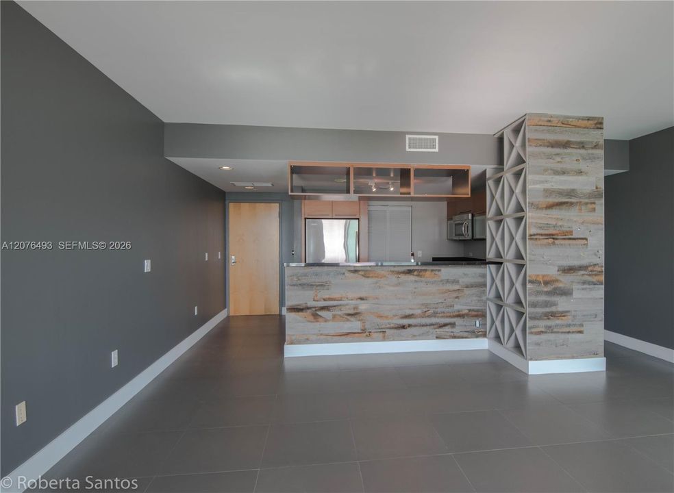 В аренду: $4,300 (2 спален, 2 ванн, 1203 Квадратных фут)