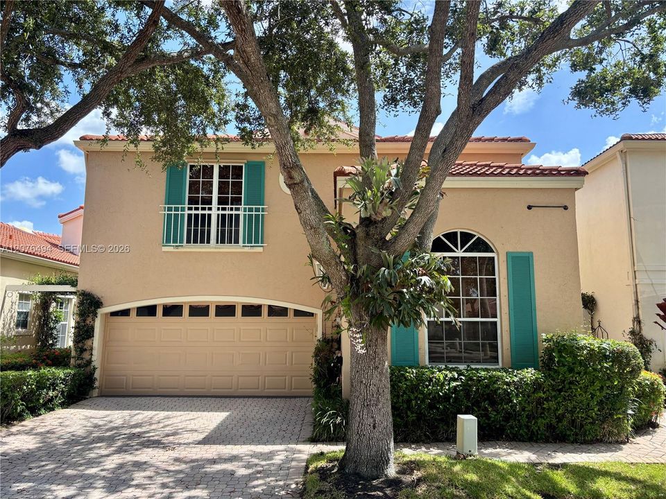 For Rent: $7,500 (3 beds, 2 baths, 1831 Square Feet)