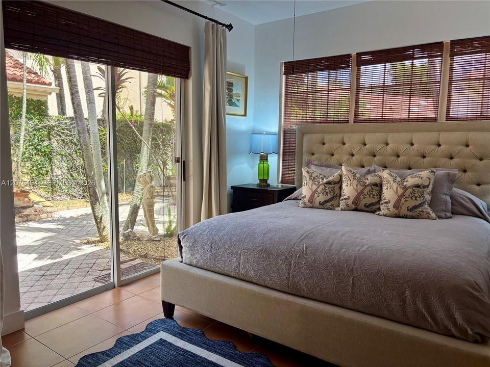 For Rent: $7,500 (3 beds, 2 baths, 1831 Square Feet)