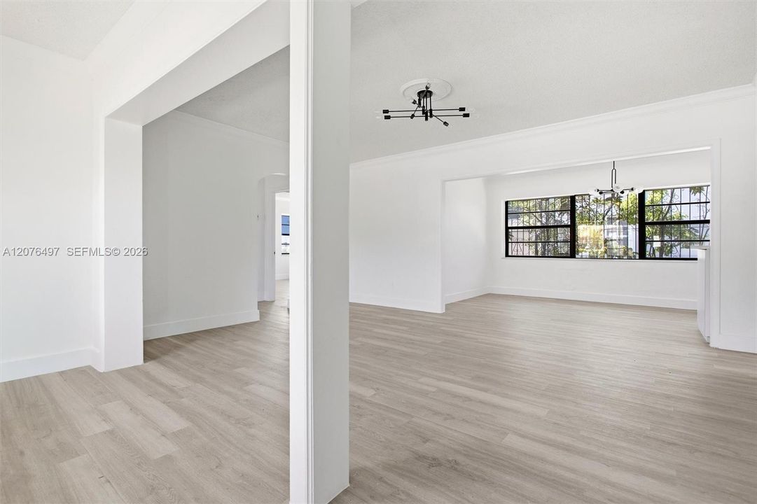 В аренду: $3,500 (3 спален, 2 ванн, 1257 Квадратных фут)