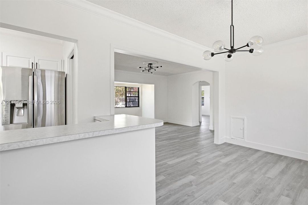 В аренду: $3,500 (3 спален, 2 ванн, 1257 Квадратных фут)