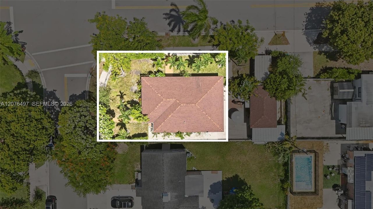 В аренду: $3,500 (3 спален, 2 ванн, 1257 Квадратных фут)