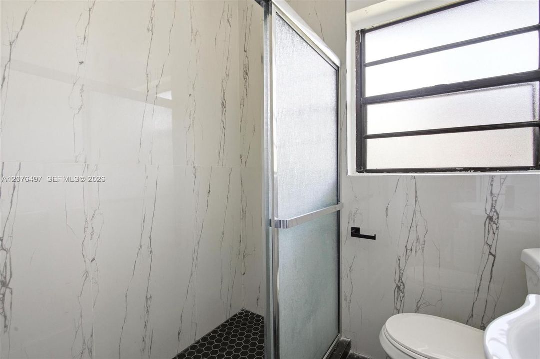 В аренду: $3,500 (3 спален, 2 ванн, 1257 Квадратных фут)