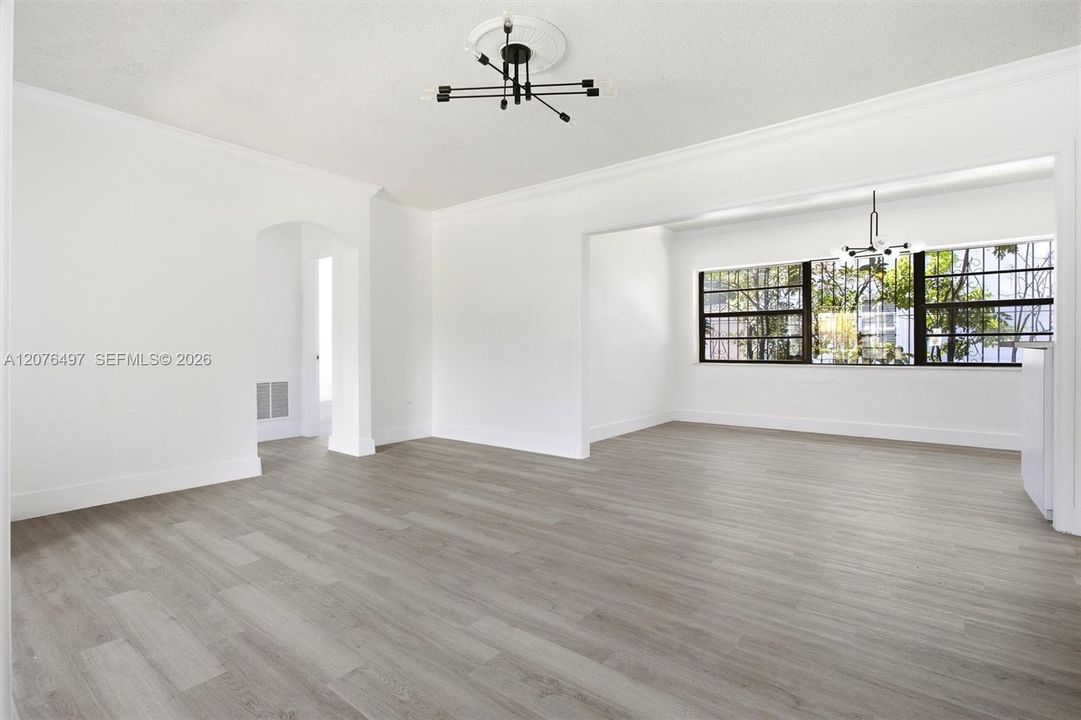 В аренду: $3,500 (3 спален, 2 ванн, 1257 Квадратных фут)