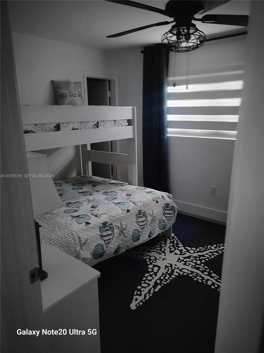В аренду: $4,200 (5 спален, 2 ванн, 1803 Квадратных фут)