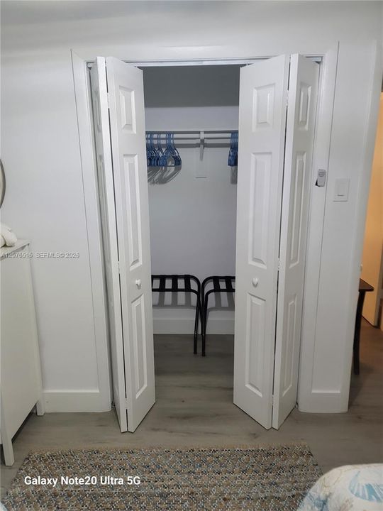 В аренду: $4,200 (5 спален, 2 ванн, 1803 Квадратных фут)