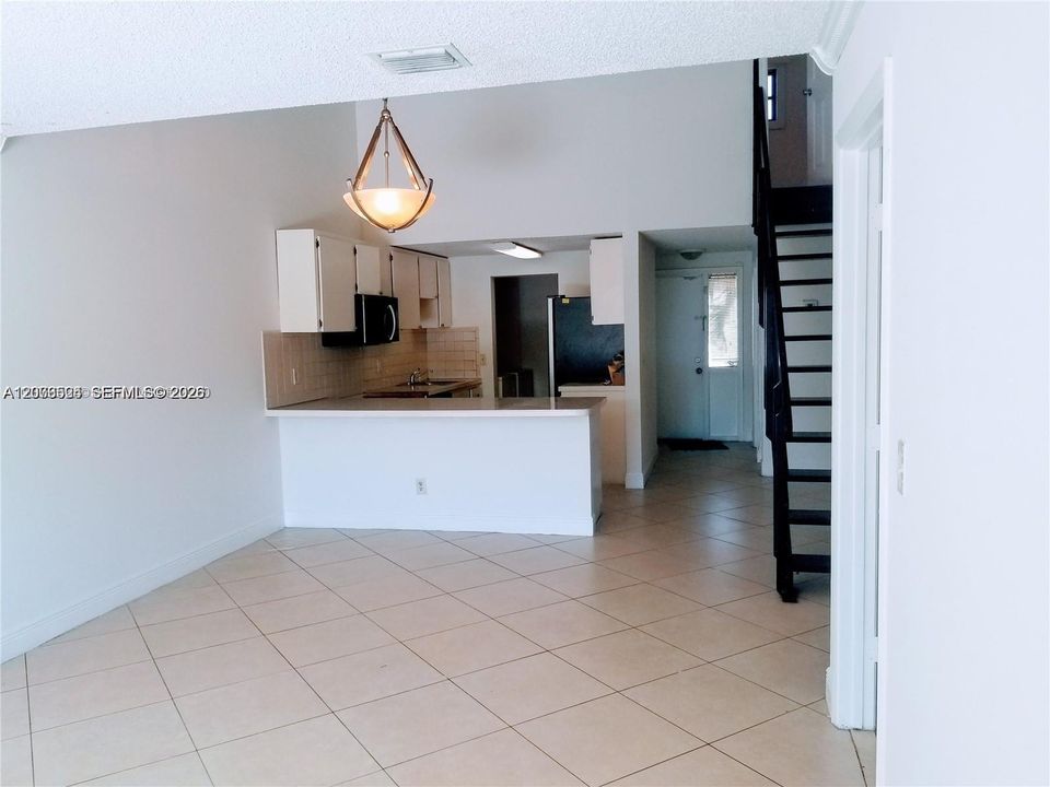 For Rent: $2,500 (3 beds, 2 baths, 0 Square Feet)