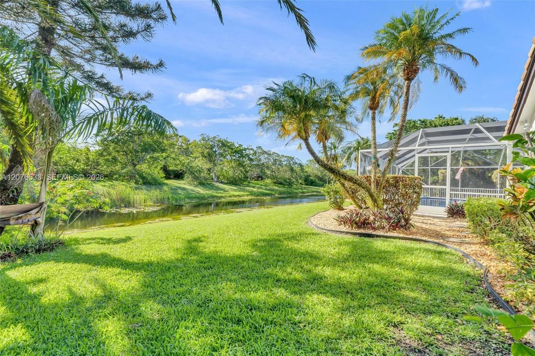 En Venta: $1,368,500 (4 camas, 2 baños, 2595 Pies cuadrados)