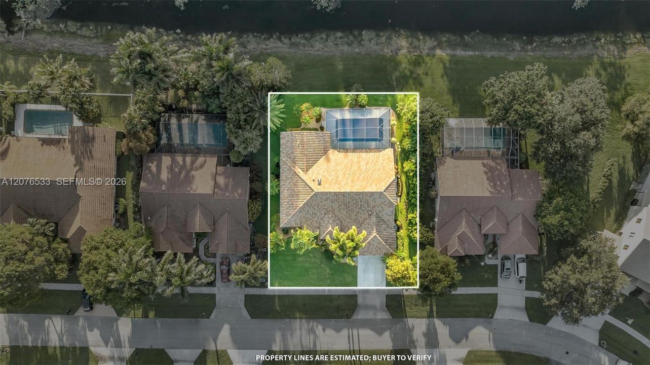En Venta: $1,368,500 (4 camas, 2 baños, 2595 Pies cuadrados)