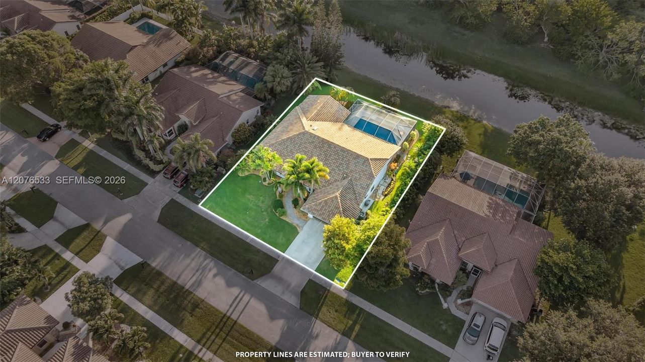 En Venta: $1,368,500 (4 camas, 2 baños, 2595 Pies cuadrados)