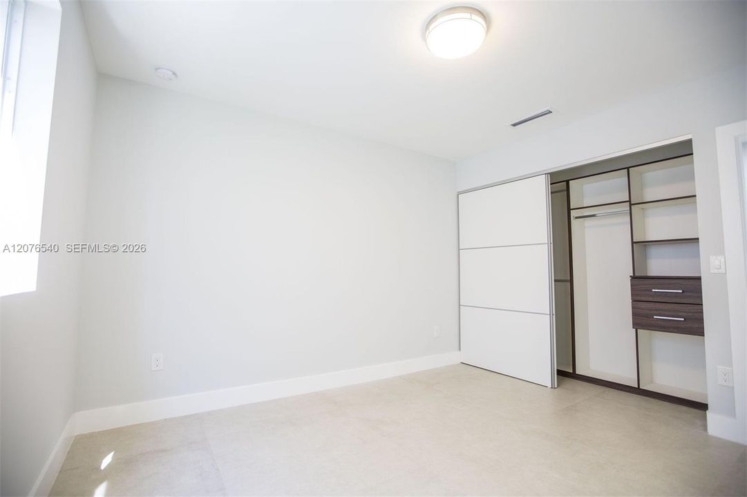 For Rent: $7,500 (3 beds, 4 baths, 2809 Square Feet)