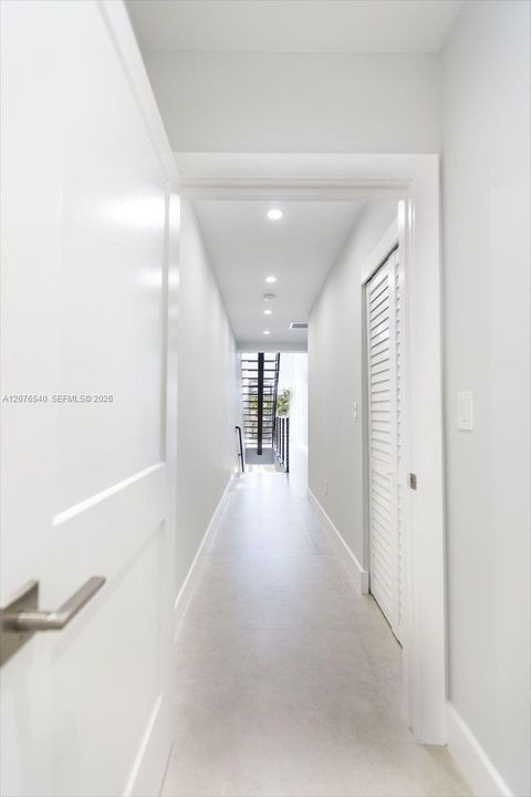 For Rent: $7,500 (3 beds, 4 baths, 2809 Square Feet)