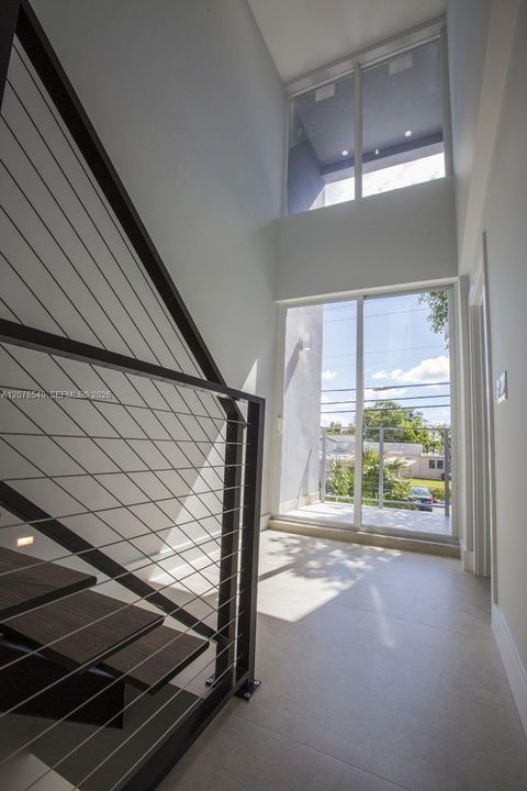 For Rent: $7,500 (3 beds, 4 baths, 2809 Square Feet)