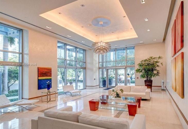 В аренду: $3,900 (2 спален, 2 ванн, 1088 Квадратных фут)