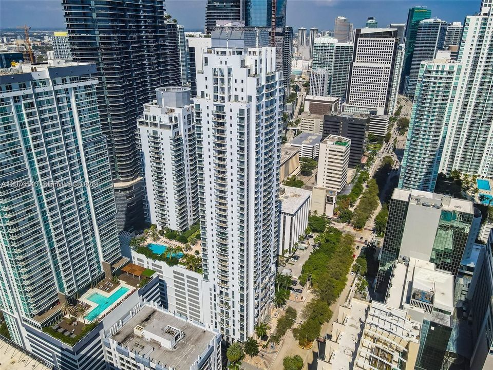 В аренду: $3,900 (2 спален, 2 ванн, 1088 Квадратных фут)
