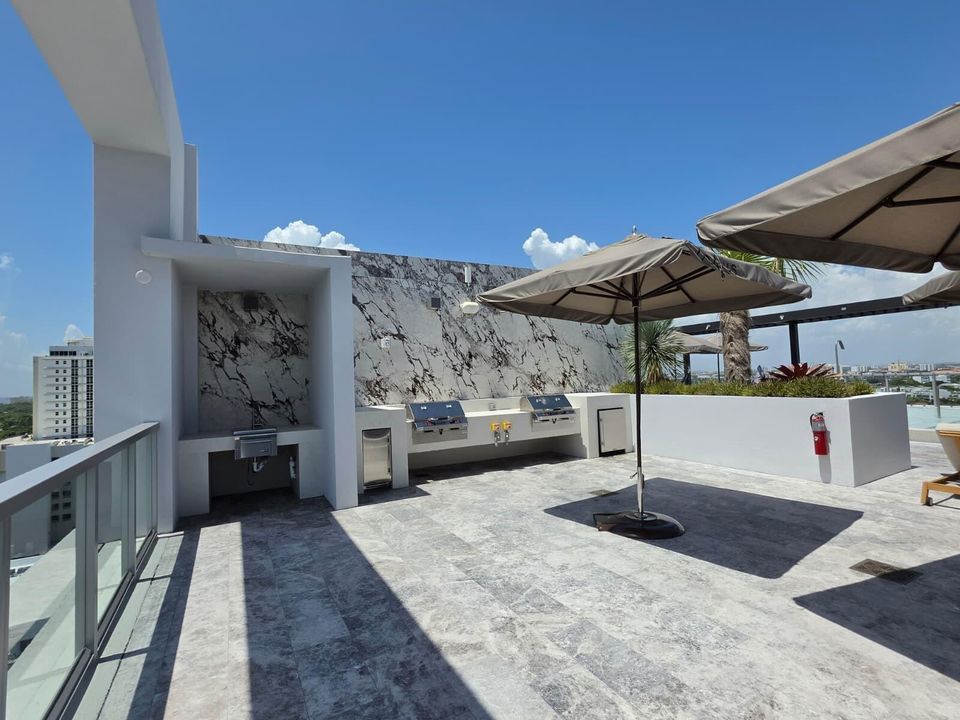 Roof top BBQ area