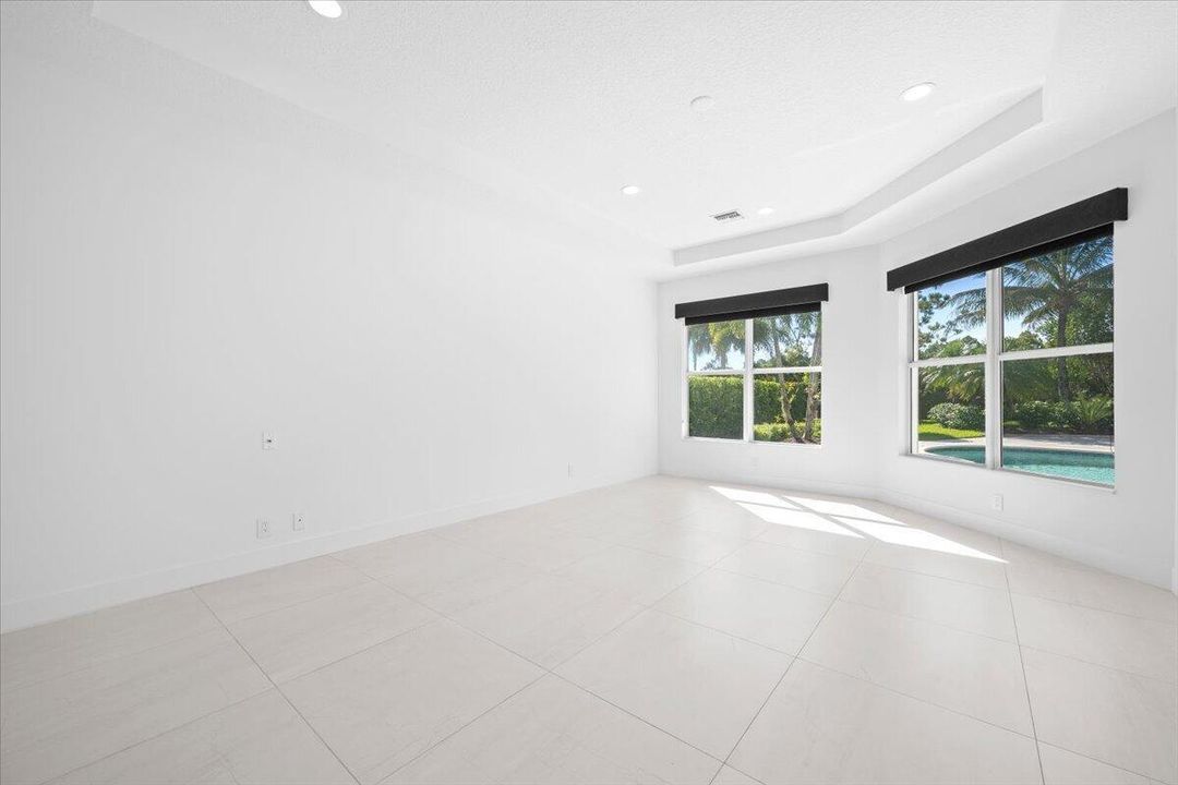 Large Owner's Suite