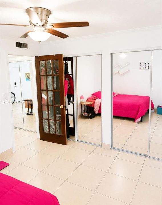 В аренду: $2,300 (1 спален, 1 ванн, 420 Квадратных фут)