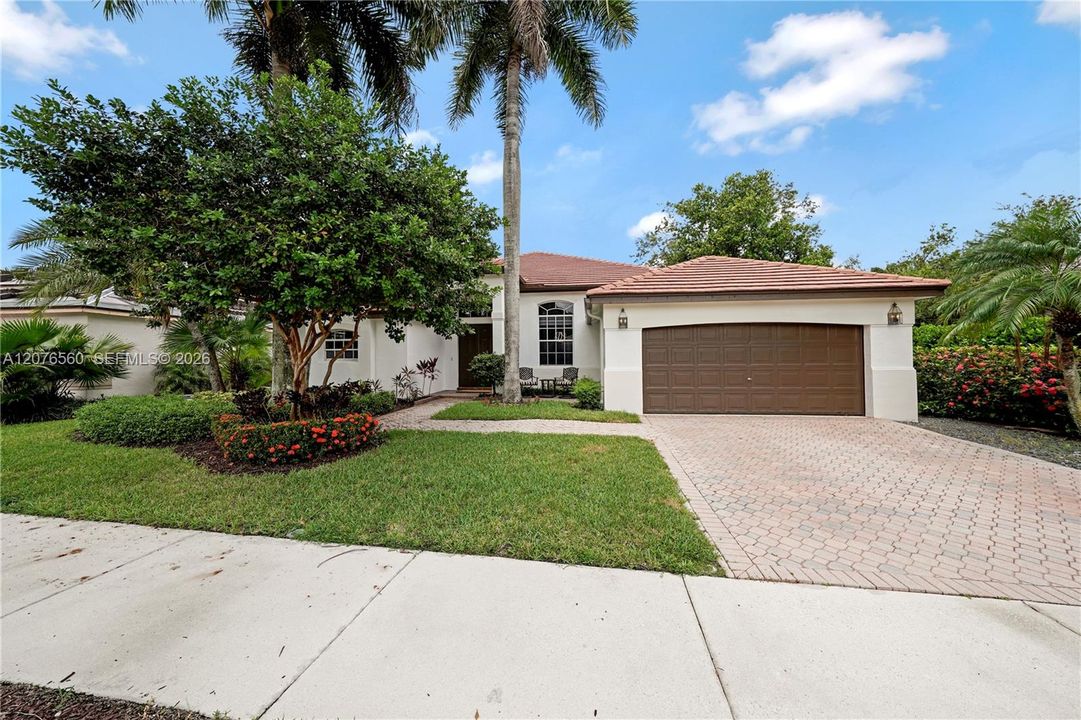 For Rent: $7,200 (4 beds, 2 baths, 2662 Square Feet)