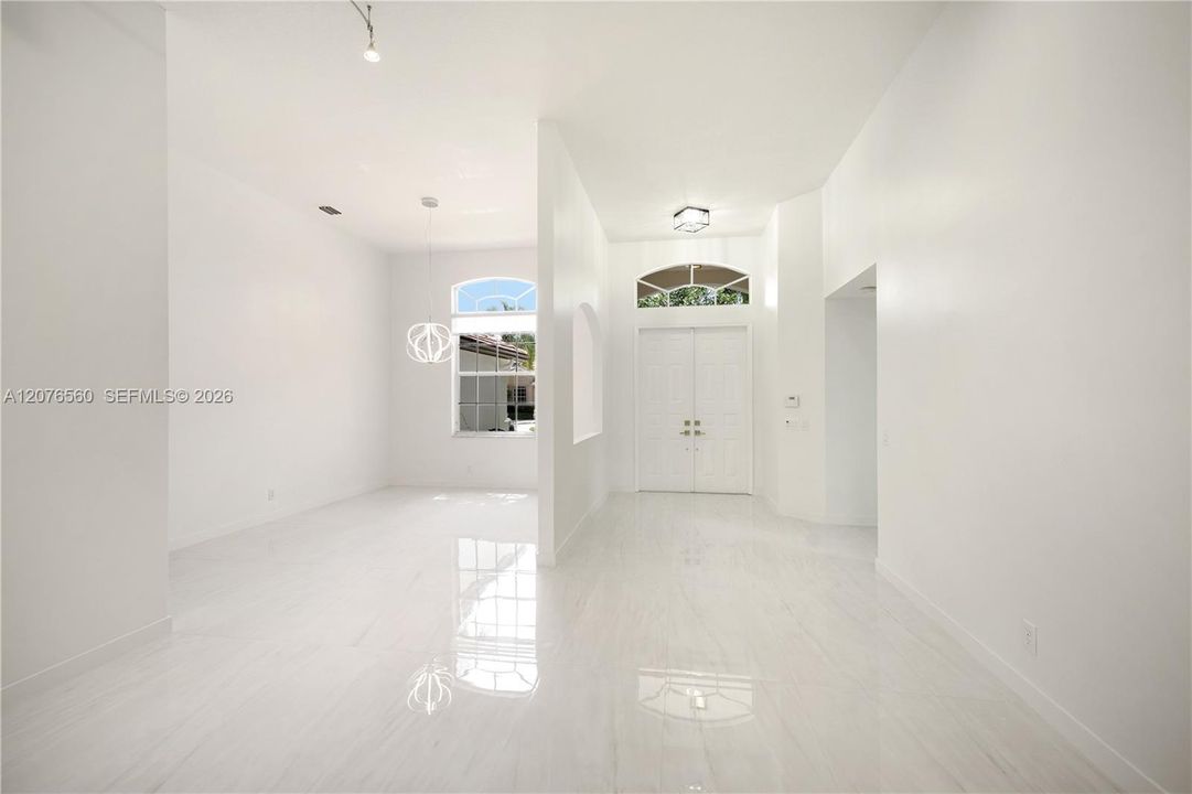 For Rent: $7,200 (4 beds, 2 baths, 2662 Square Feet)