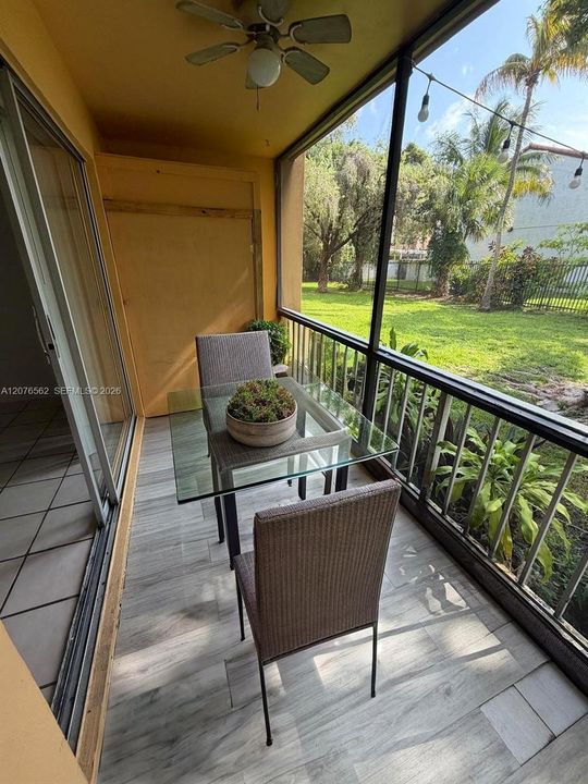 For Sale: $325,000 (3 beds, 2 baths, 1262 Square Feet)