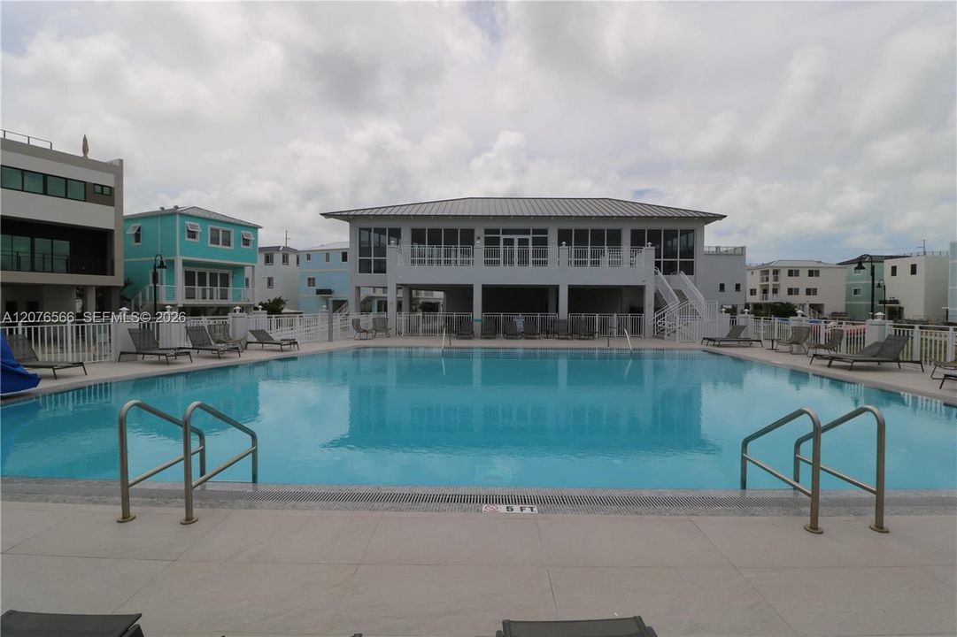 待售: $750,000 (0.05 acres)
