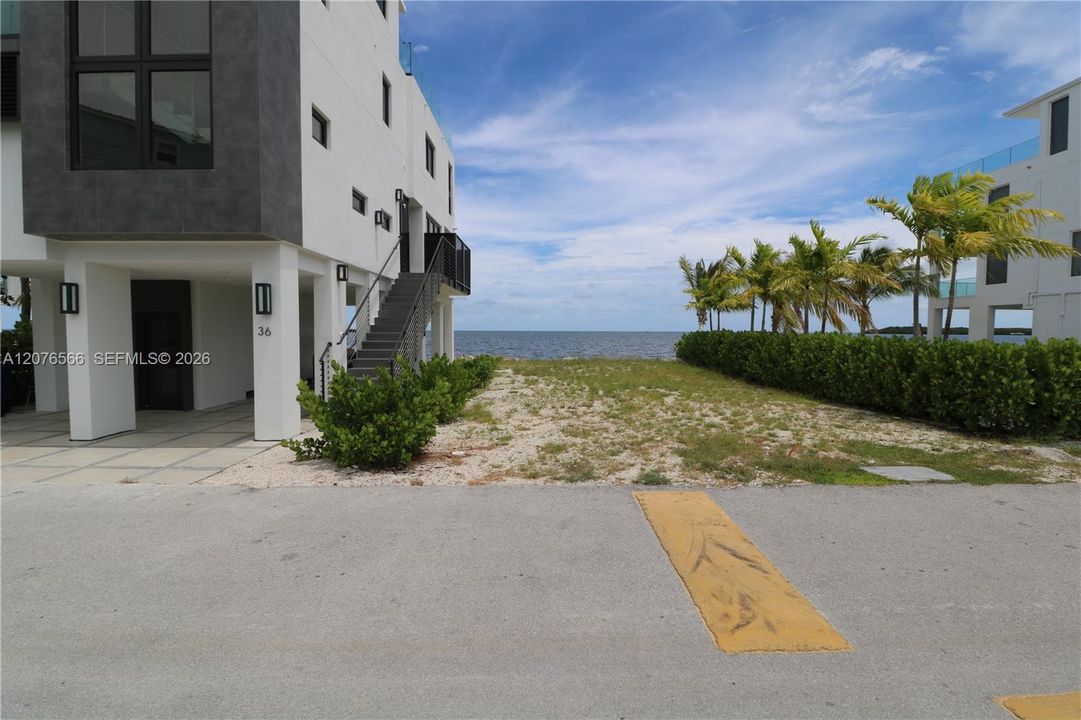 待售: $750,000 (0.05 acres)