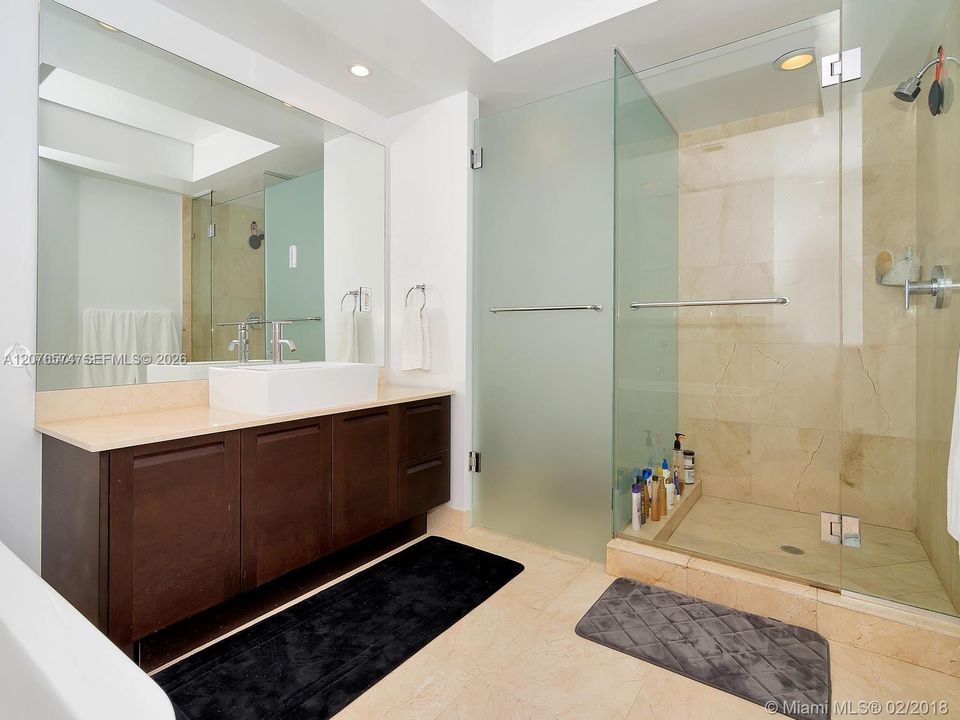 For Sale: $850,000 (3 beds, 2 baths, 1447 Square Feet)