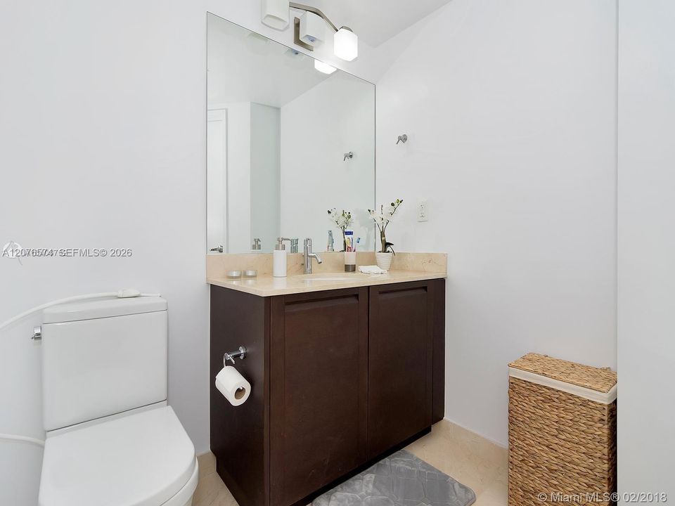 For Sale: $850,000 (3 beds, 2 baths, 1447 Square Feet)
