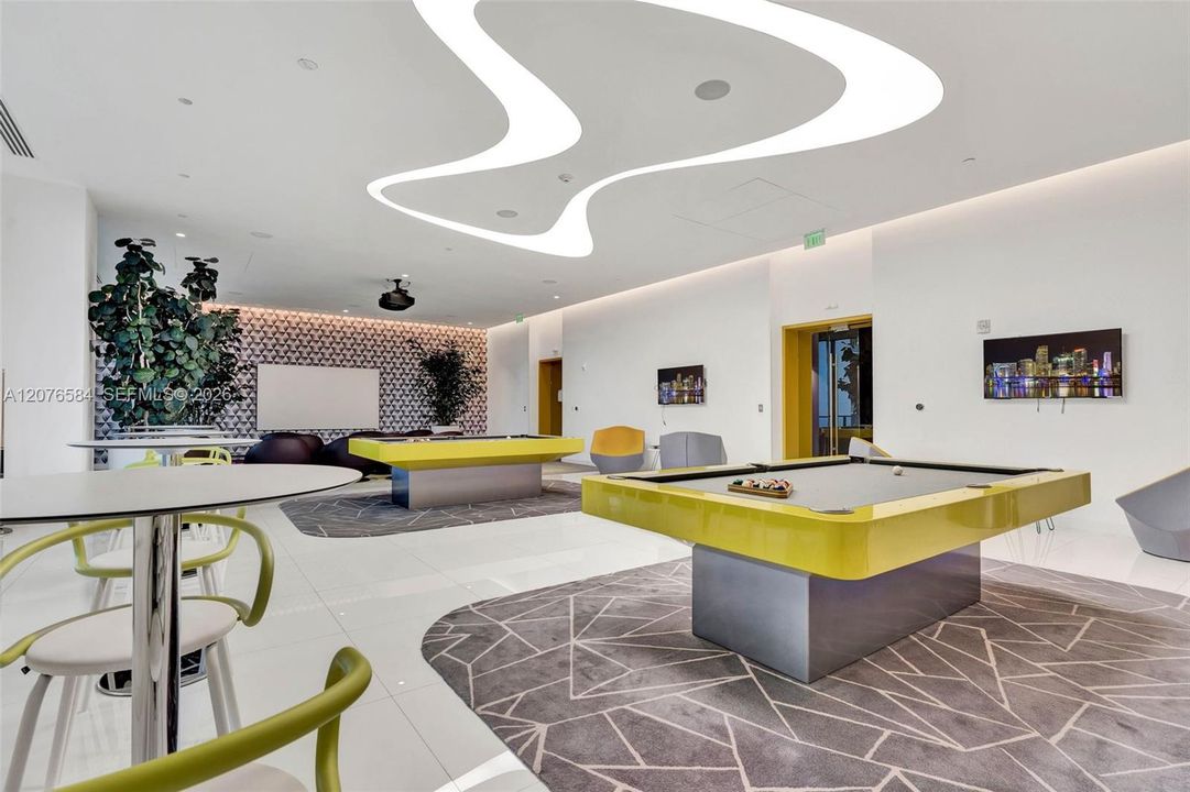 En Venta: $649,000 (3 camas, 2 baños, 1152 Pies cuadrados)