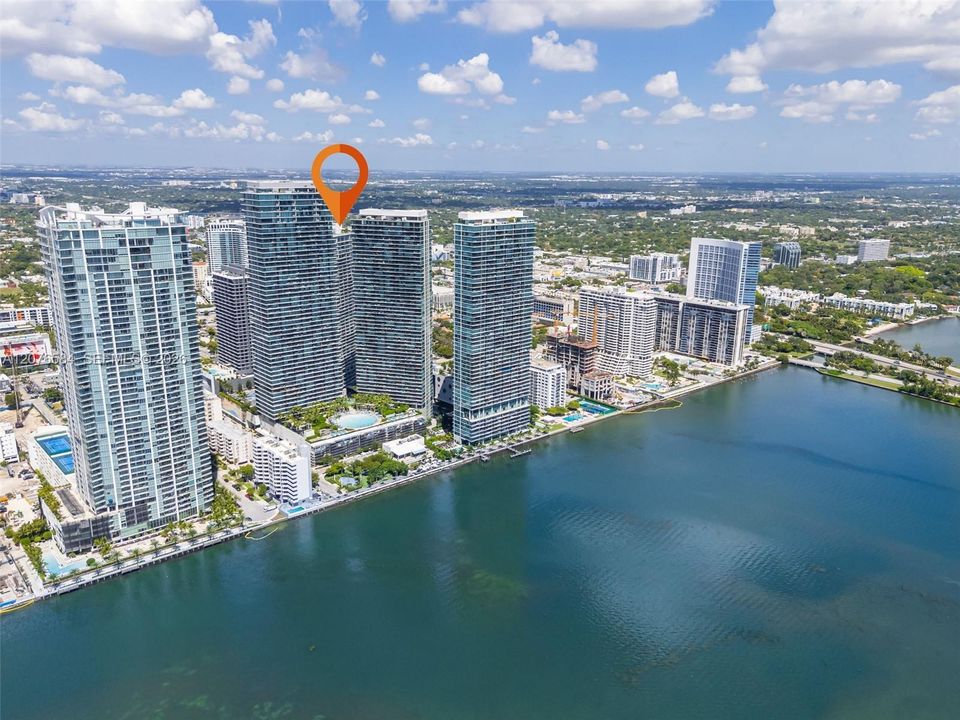En Venta: $649,000 (3 camas, 2 baños, 1152 Pies cuadrados)