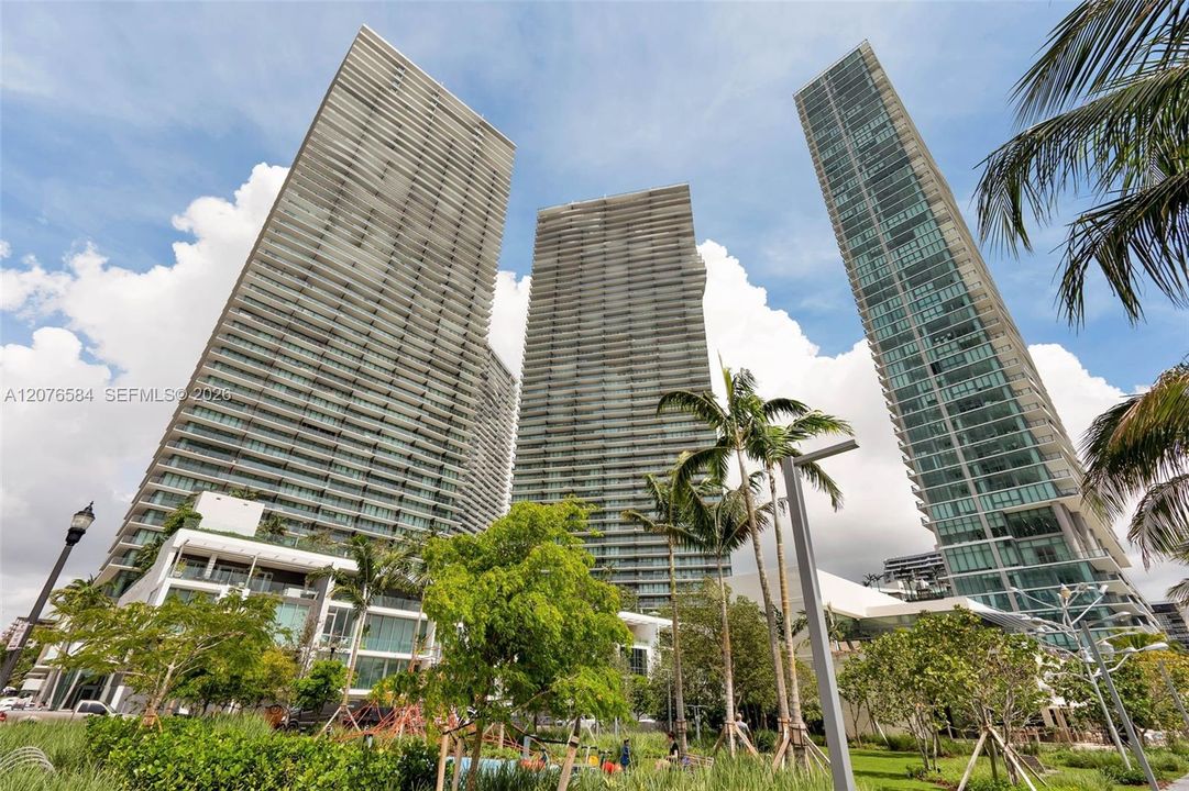 En Venta: $649,000 (3 camas, 2 baños, 1152 Pies cuadrados)