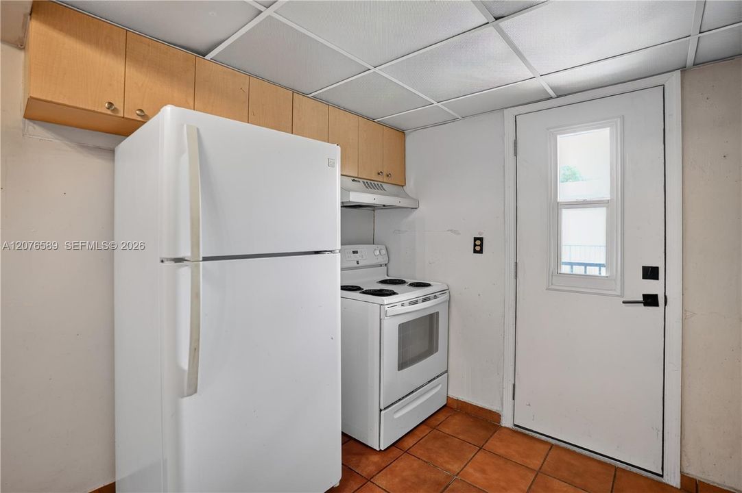 En Venta: $375,000 (2 camas, 1 baños, 692 Pies cuadrados)