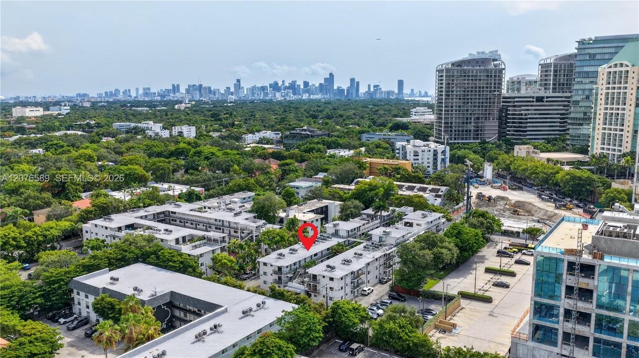 En Venta: $375,000 (2 camas, 1 baños, 692 Pies cuadrados)