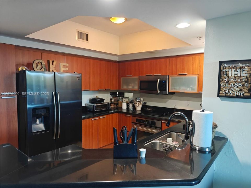 For Rent: $3,500 (2 beds, 2 baths, 1763 Square Feet)