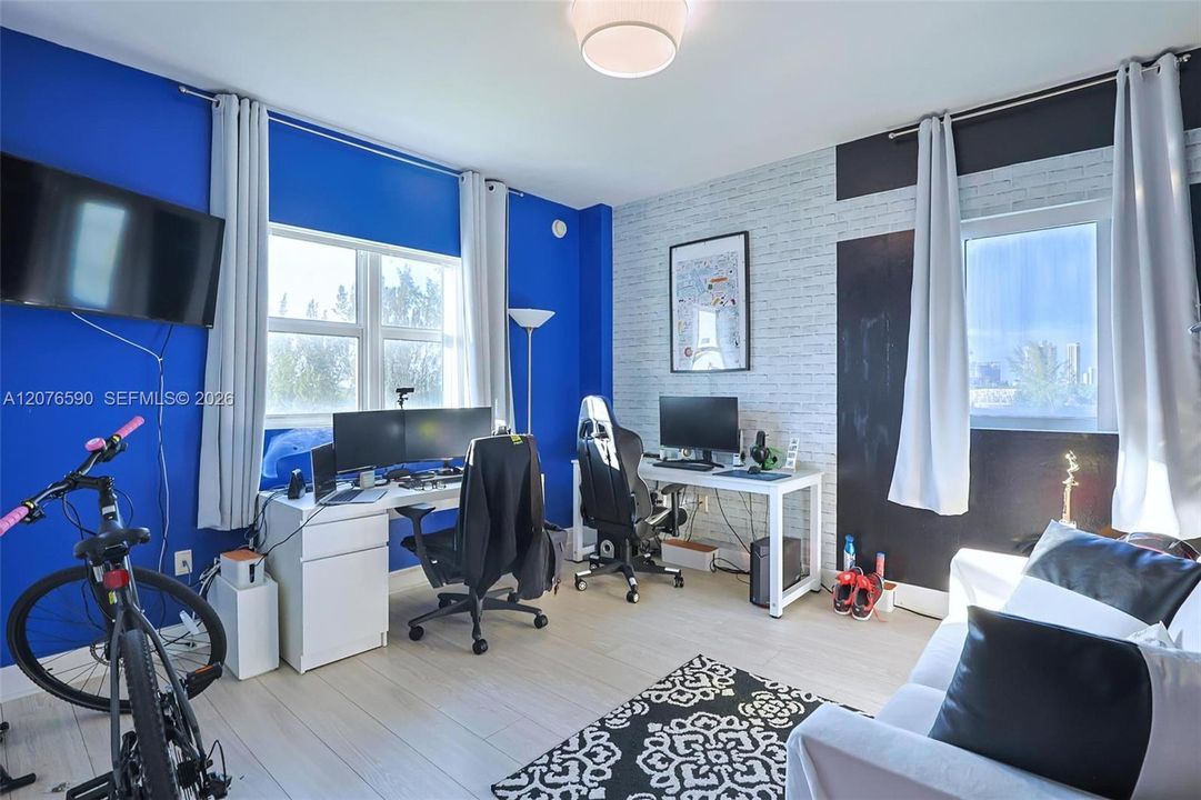 For Rent: $3,500 (2 beds, 2 baths, 1763 Square Feet)
