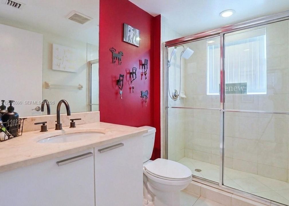 For Rent: $3,500 (2 beds, 2 baths, 1763 Square Feet)