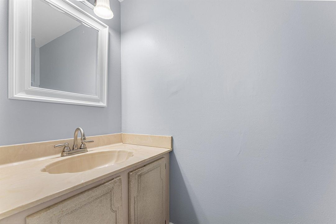 018-139SparrowDrive-2A-RoyalPalmBeach-FL