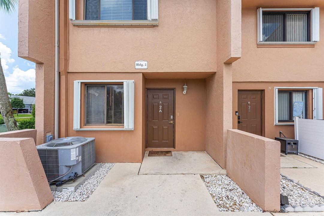 004-139SparrowDrive-2A-RoyalPalmBeach-FL