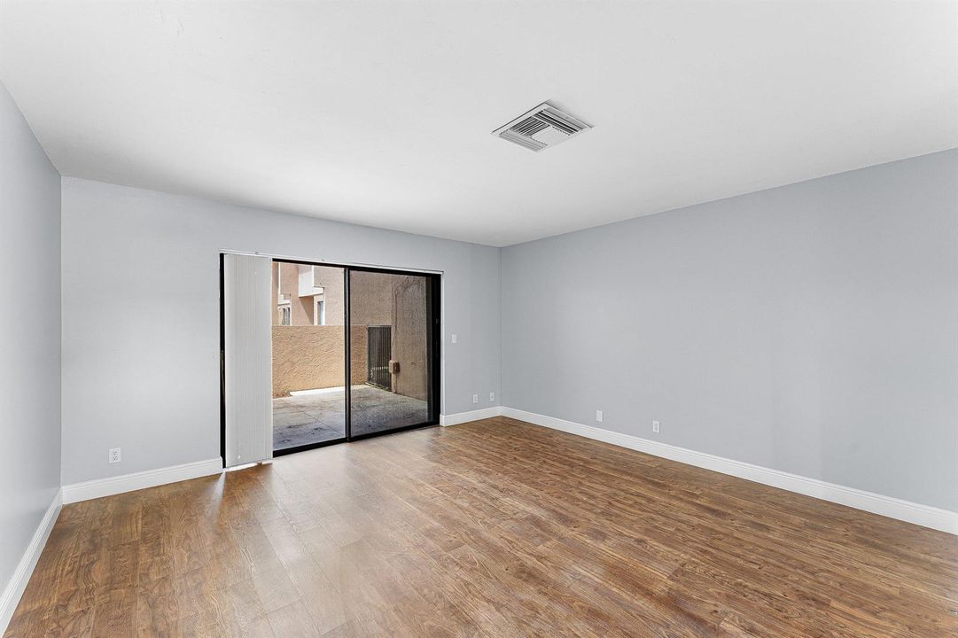 010-139SparrowDrive-2A-RoyalPalmBeach-FL