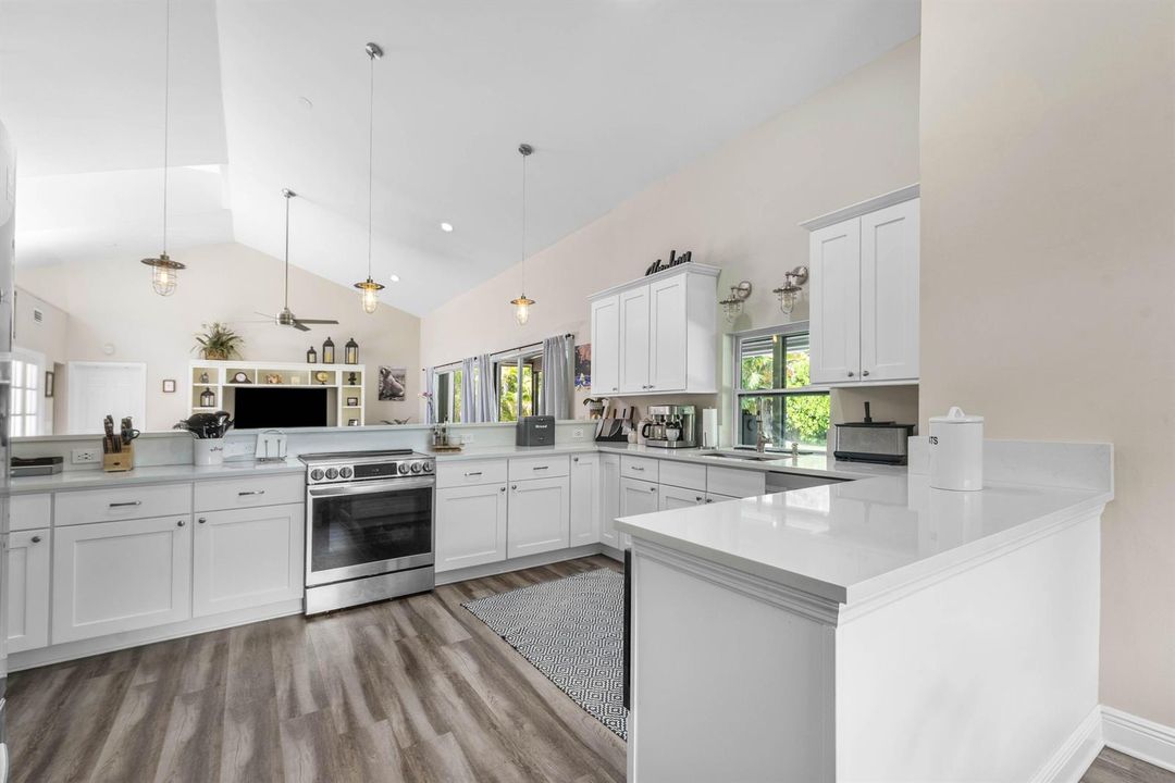 Kitchen 4