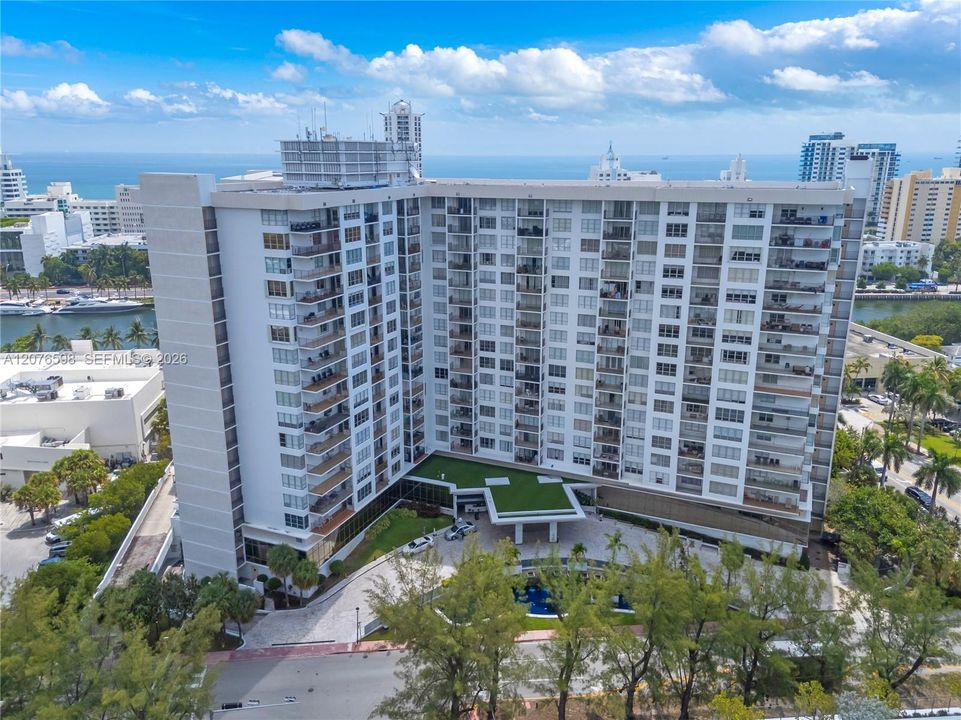 На продажу: $599,000 (1 спален, 1 ванн, 835 Квадратных фут)