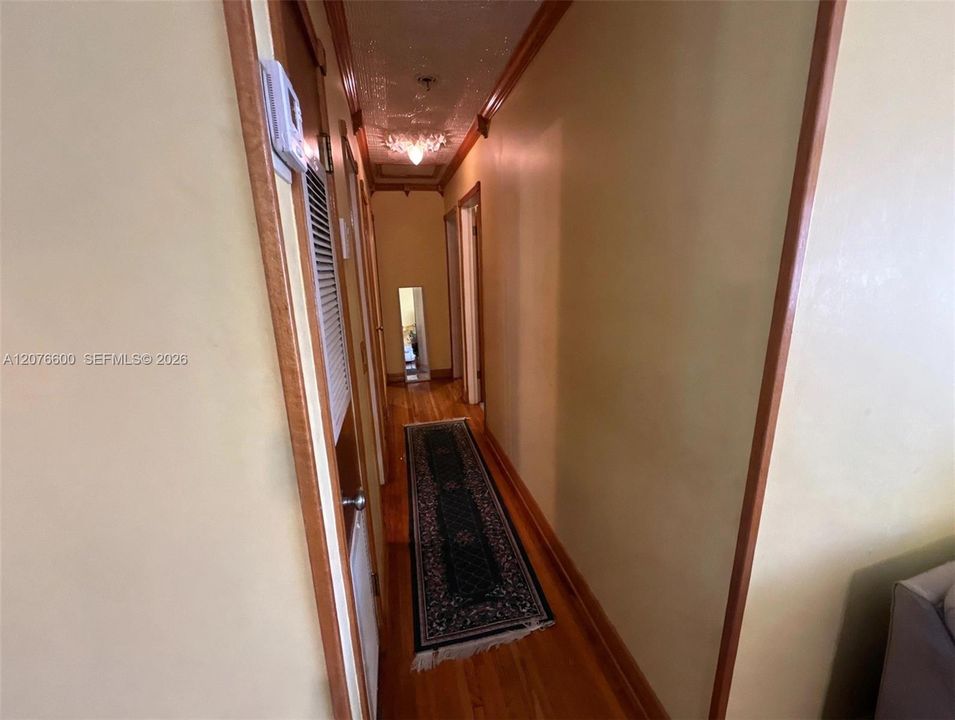 For Sale: $579,000 (3 beds, 2 baths, 1312 Square Feet)