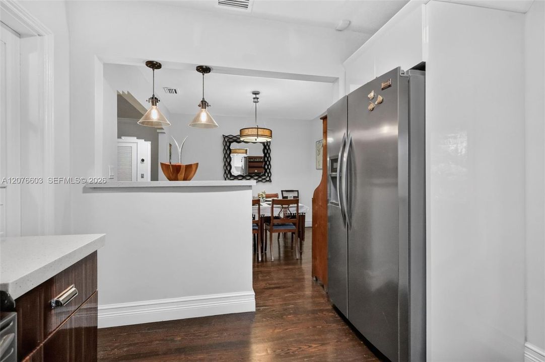 En Venta: $785,000 (2 camas, 2 baños, 1083 Pies cuadrados)