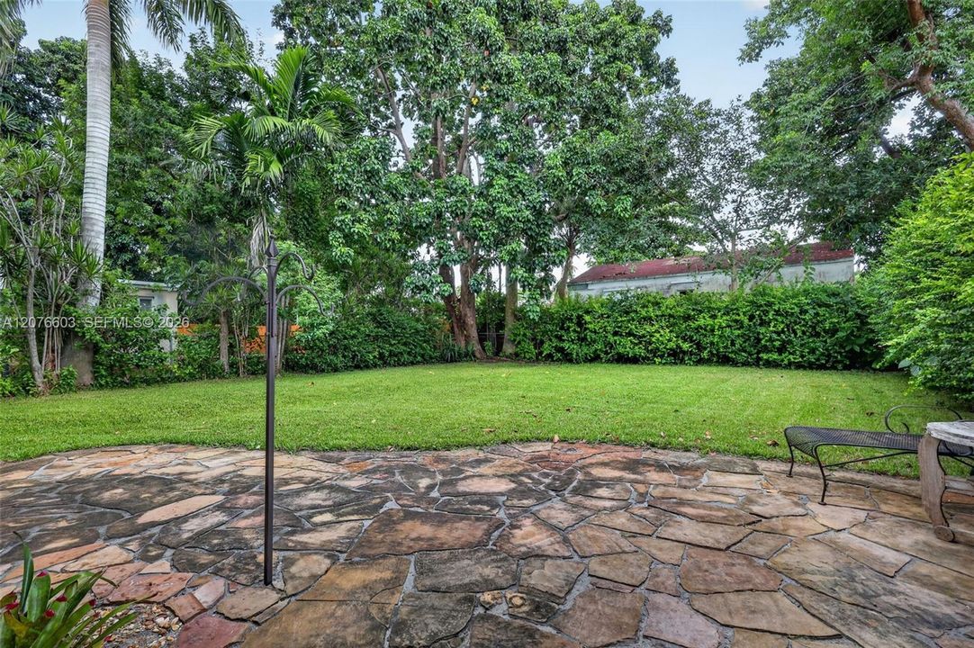 En Venta: $785,000 (2 camas, 2 baños, 1083 Pies cuadrados)