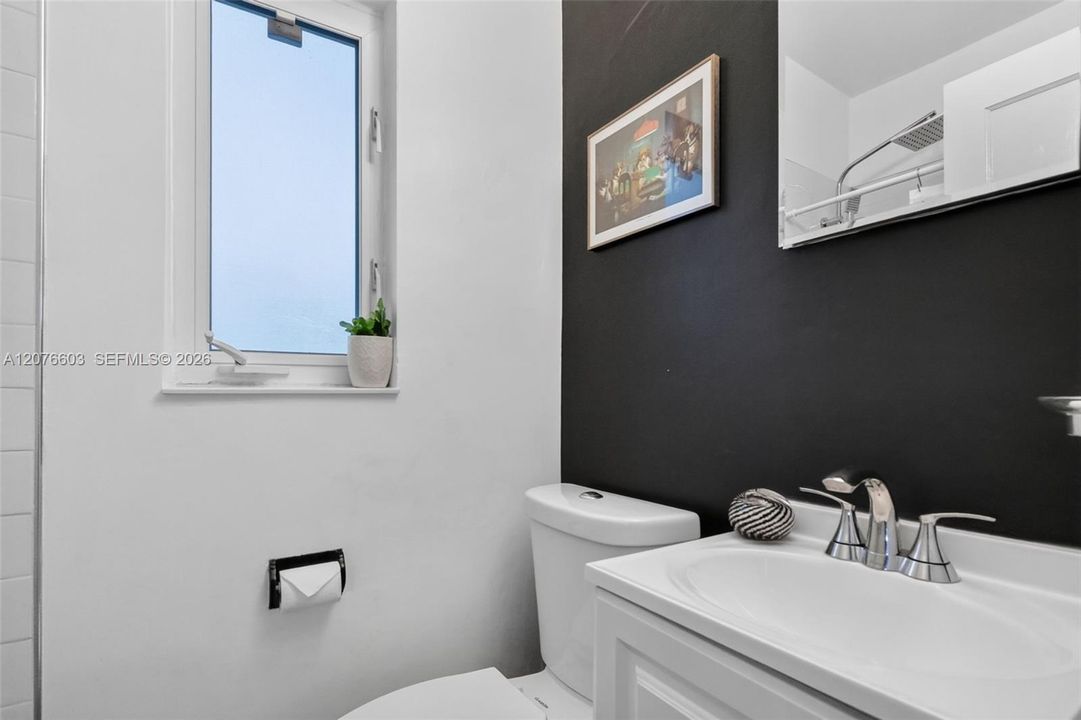 En Venta: $785,000 (2 camas, 2 baños, 1083 Pies cuadrados)