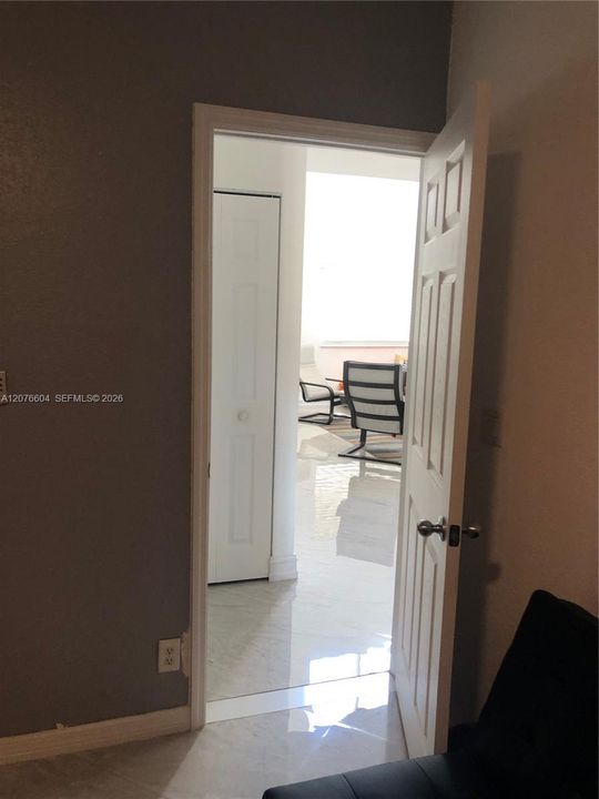 For Rent: $2,900 (3 beds, 3 baths, 1678 Square Feet)