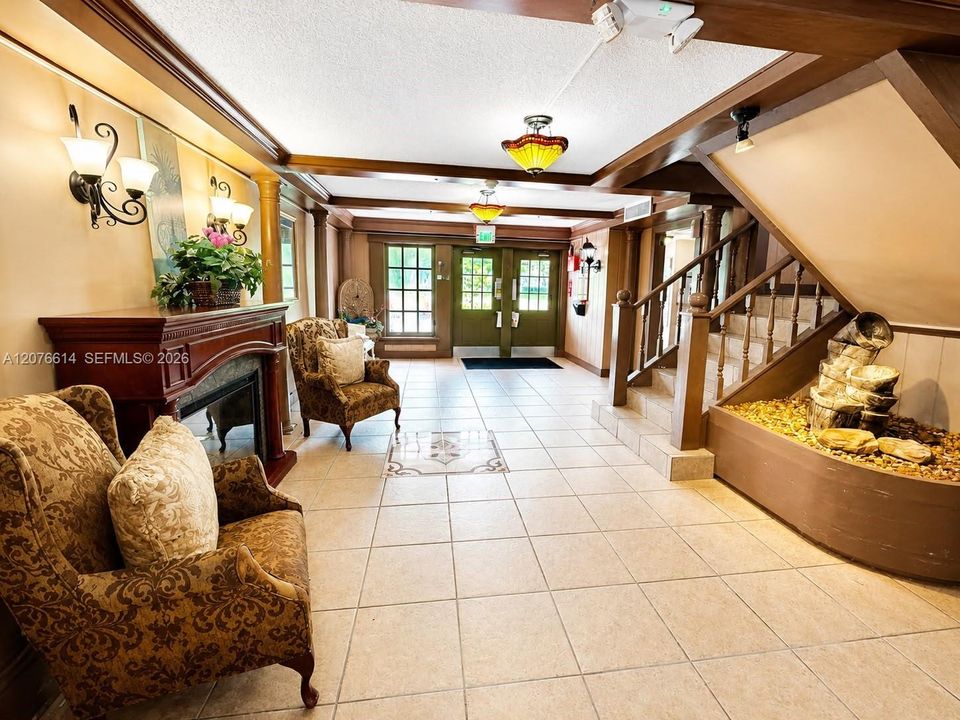 For Rent: $1,350 (0 beds, 1 baths, 550 Square Feet)